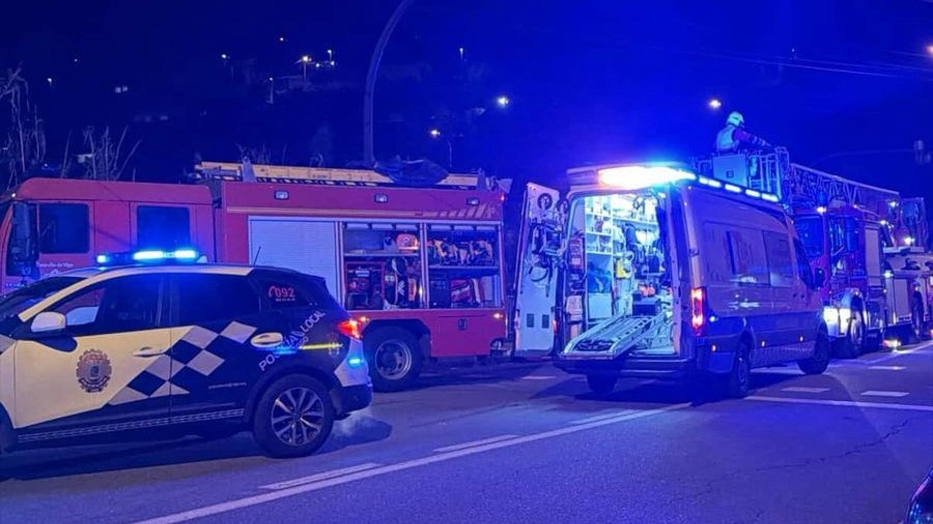 No dispositivo de rescate participaron efectivos dos Bombeiros e da Policía Local de Vigo (Europa Press)