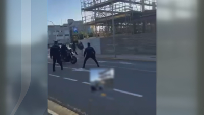 Imaxe do momento en que o motorista salta o control