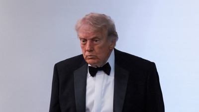 Trump na Casa Branca tras o último tiroteo. REUTERS/Kylie Cooper