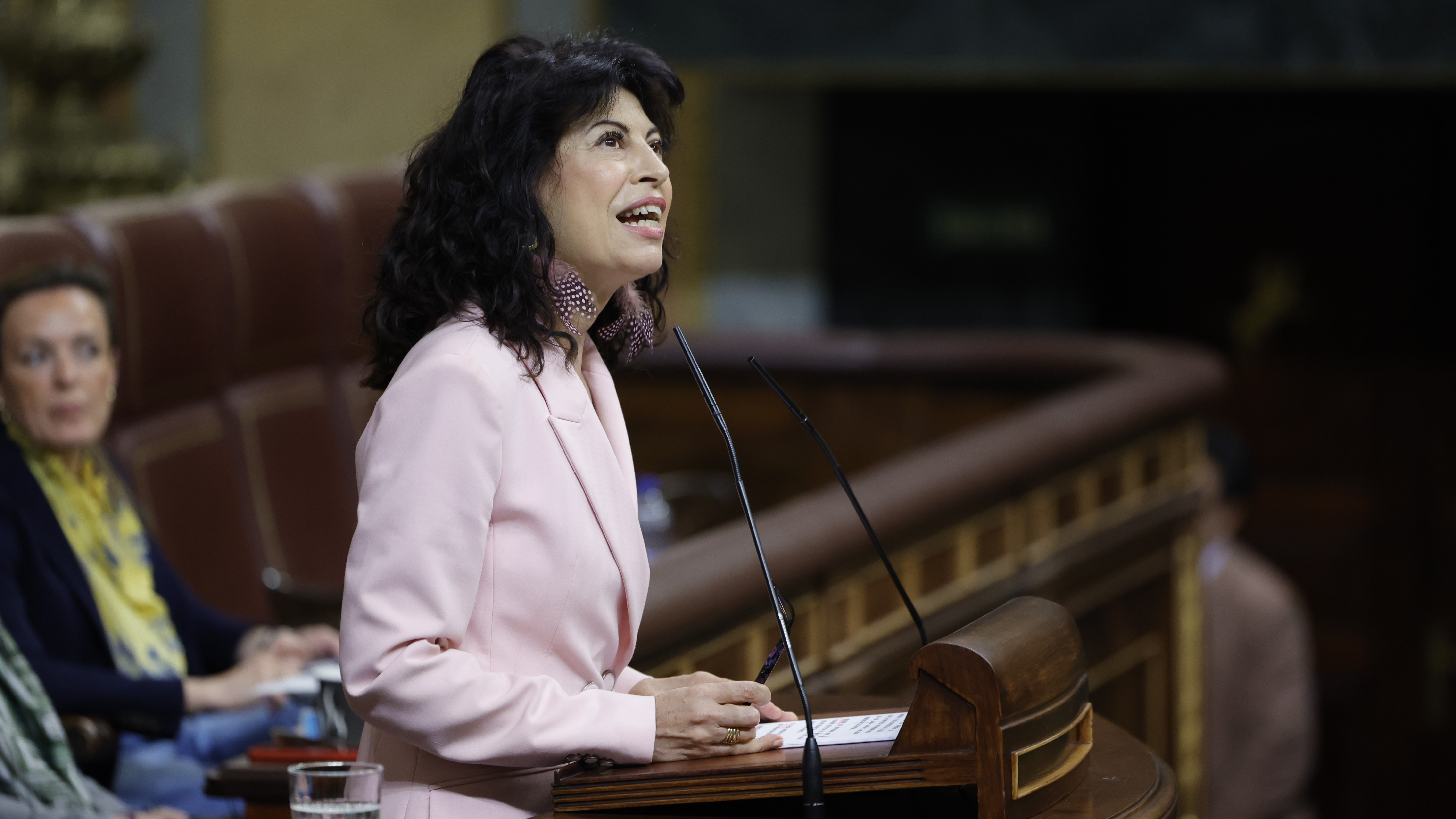 A ministra de Igualdade, Ana Redondo, na tribuna do Congreso (EFE/Zipi Aragón)