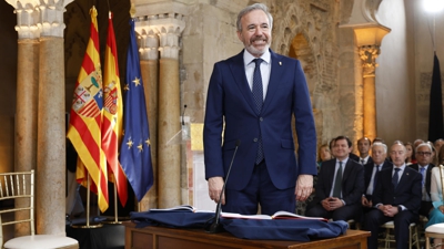 A xura do cargo foi no Palacio daa Aljafería en Zaragoza. EFE/Javier Belver
