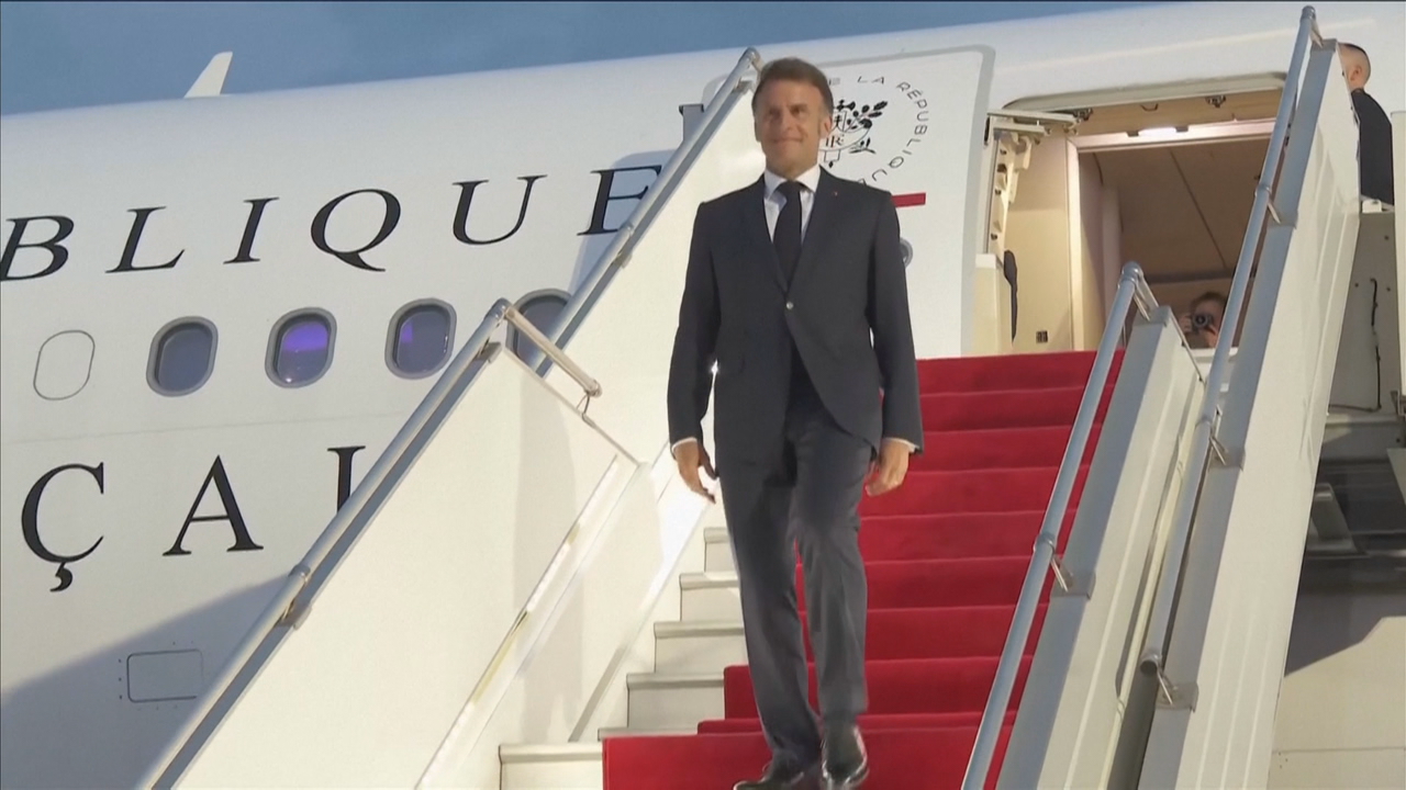 Algúns líderes europeos comezaron chegar o domingo