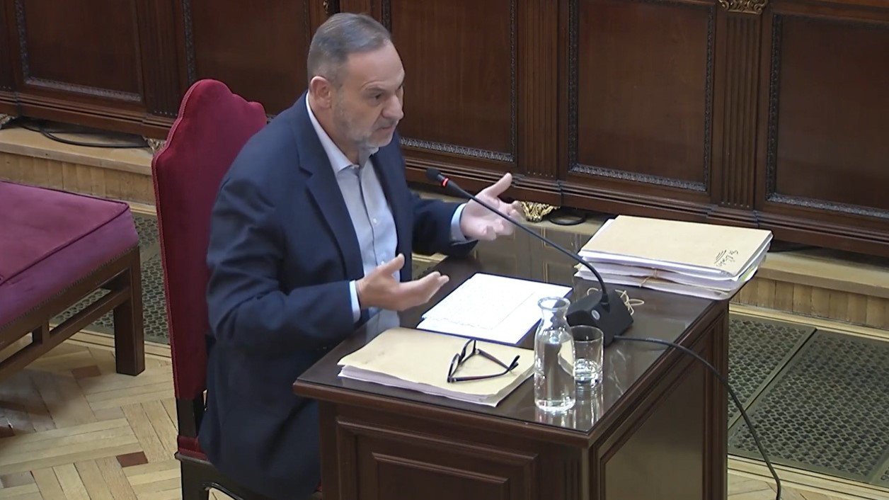 O exministro de Transportes, en prisión provisional desde novembro, declarou como acusado este luns no Tribunal Supremo
