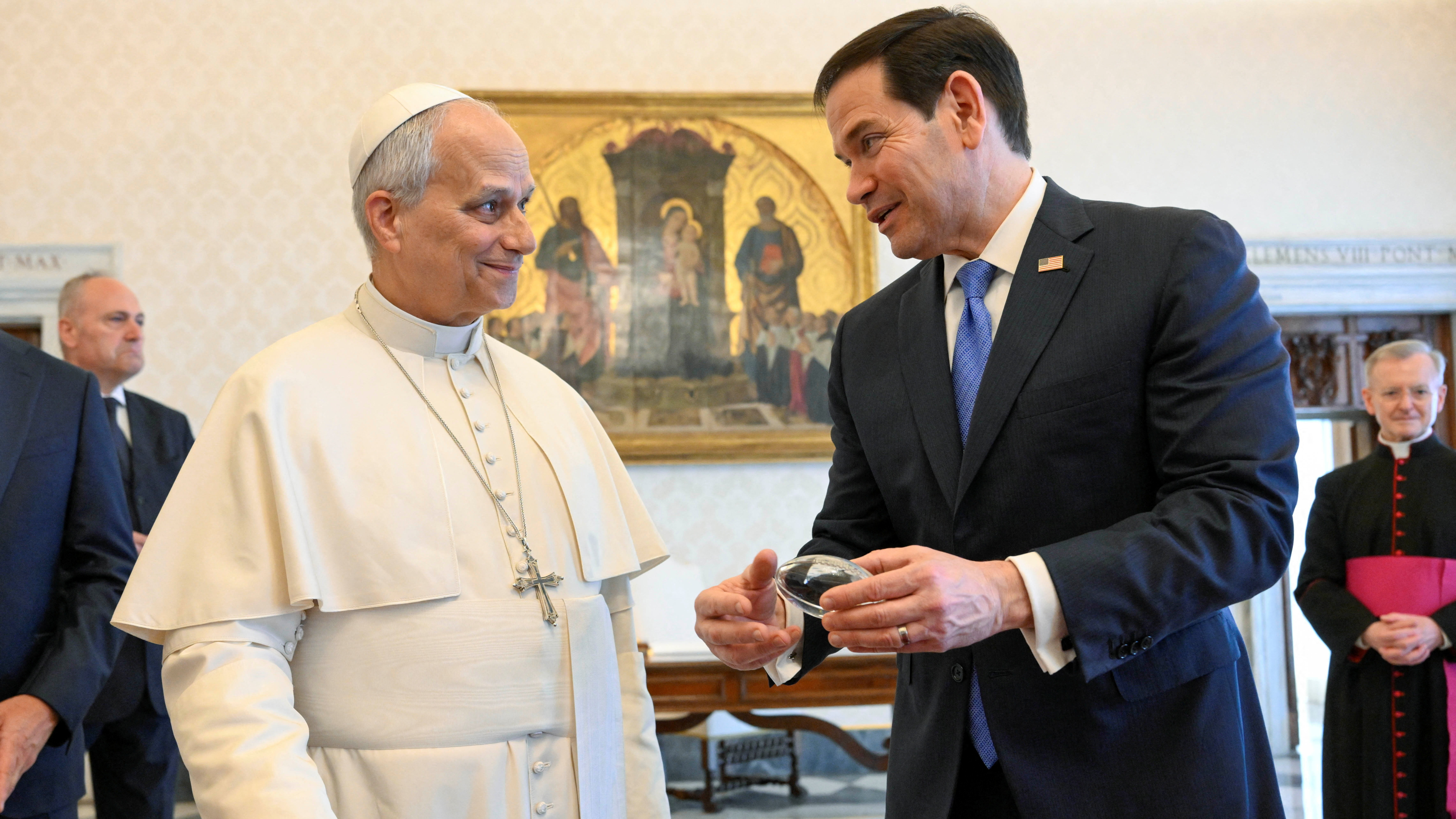 Marco Rubio con León XIV, este xoves no Vaticano (Vatican Media/Simone Risoluti/Handout vía REUTERS)