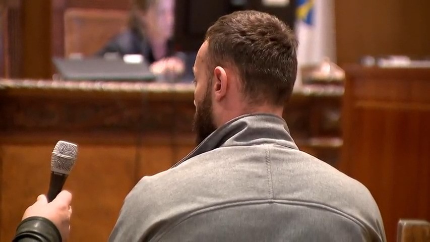 O condenado, no xuízo que se celebrou na Audiencia de Pontevedra (TVG)