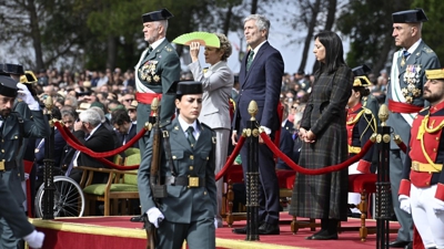 O ministro do Interior durante a xura de banderira en Baeza (Europa Press/Manu)