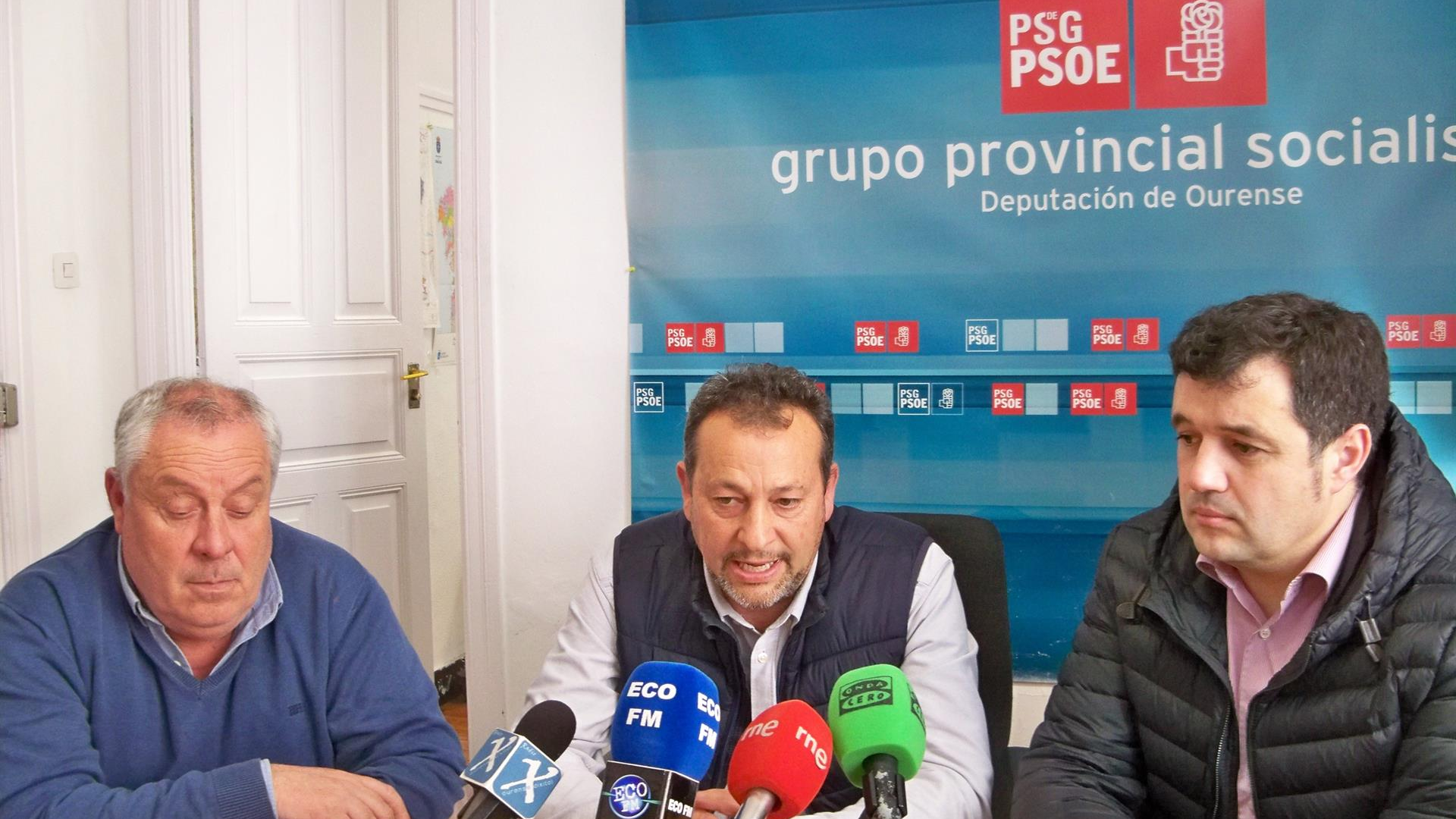 Álvarez Barreiro, no centro, nunha imaxe de arquivo (Europa Press)