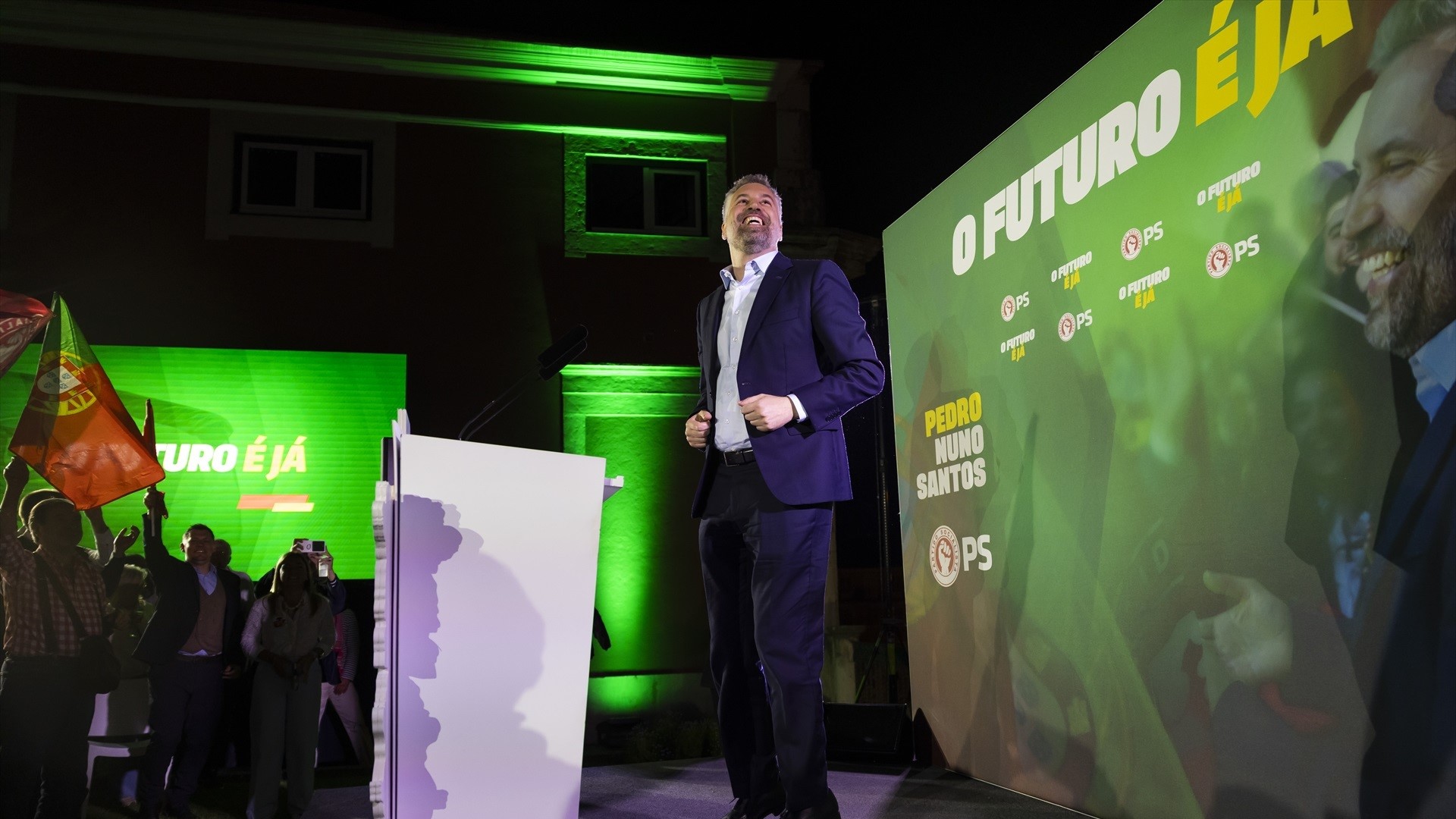 Acto dos socialista na campaña das eleccións lexislativas de maio de 2025. Europa Press