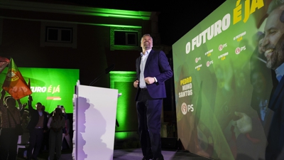 Acto dos socialista na campaña das eleccións lexislativas de maio de 2025. Europa Press