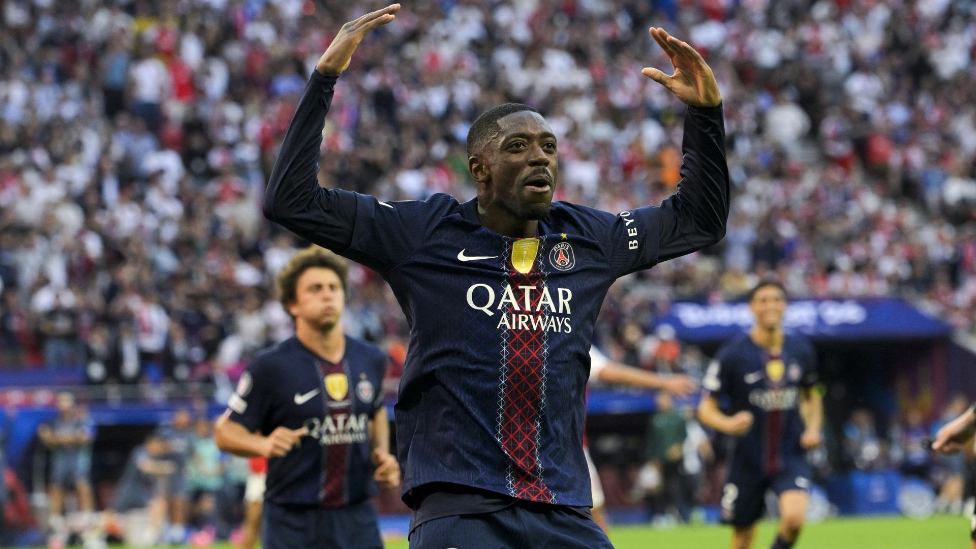 Dembelé festexa o gol do empate (EFE)