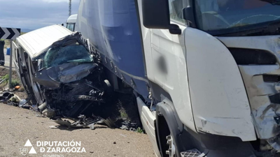Accidente mortal en Zaragoza (Deputación de Zaragoza-Bombeiros)