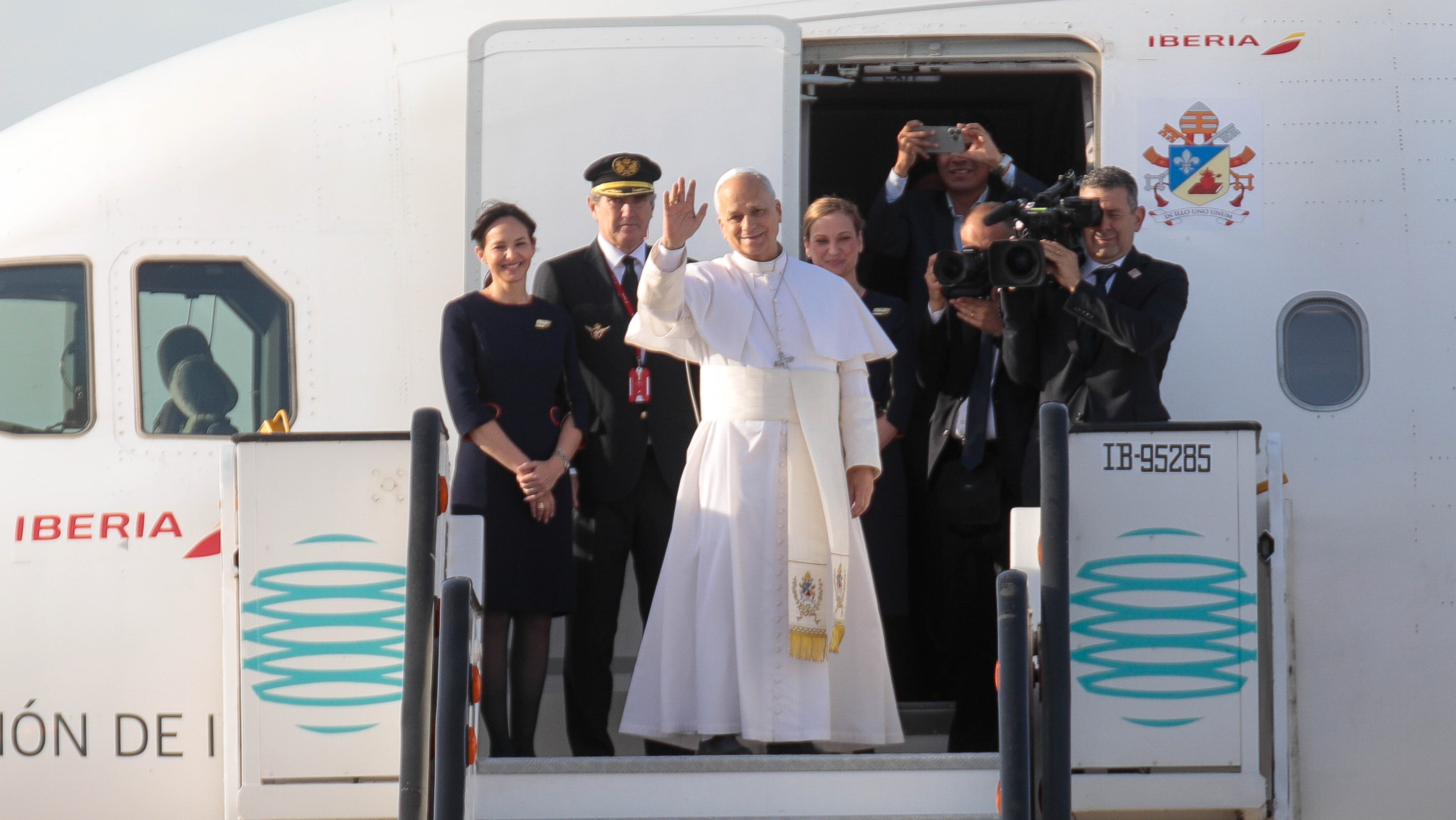 O papa León XIV, en Barcelona, minutos antes de coller o voo que o leva por primeira vez ás Illas Canarias (Kike Rincón/Europa Press)