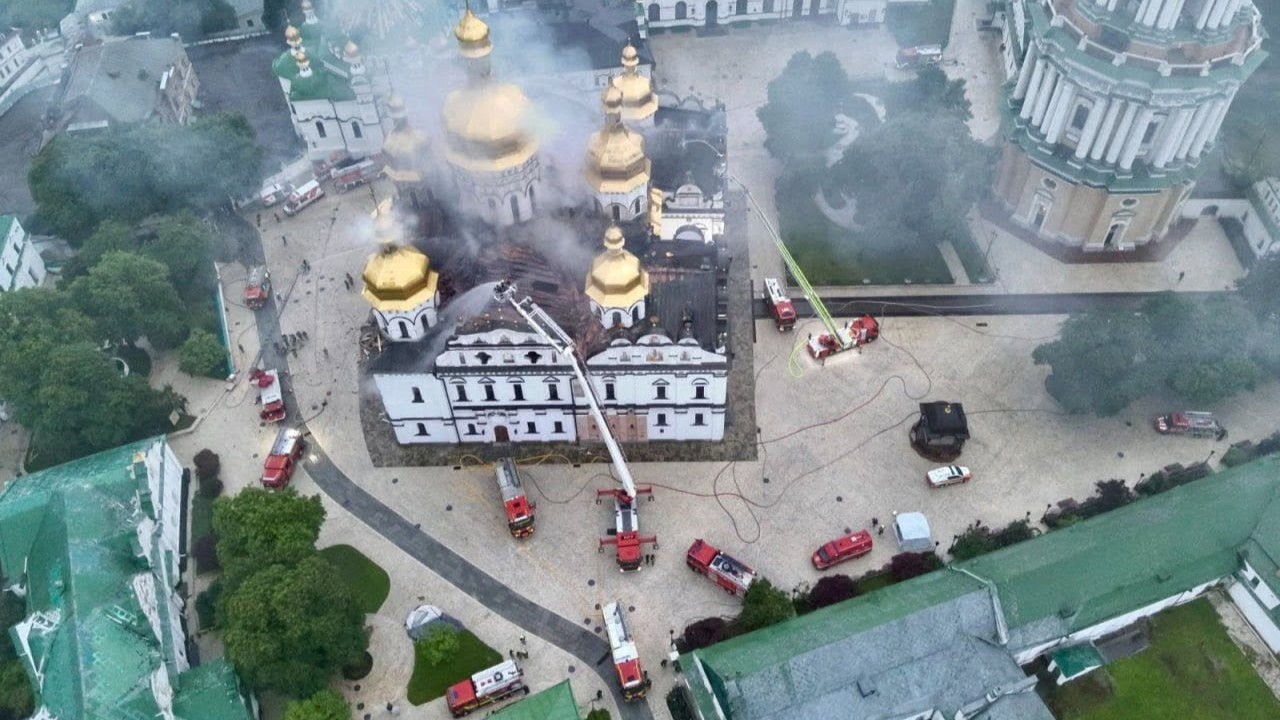 Impacto do ataque ruso na catedral de Dormición (Reuters)