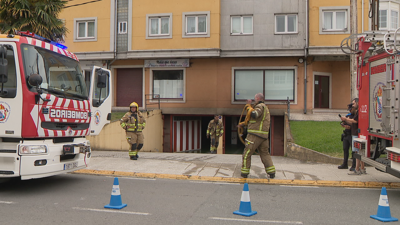 Foi precisa a intervención dos bombeiros de Betanzos, Arteixo e Oleiros e do Grupo Municipal de Emerxencias de Sada
