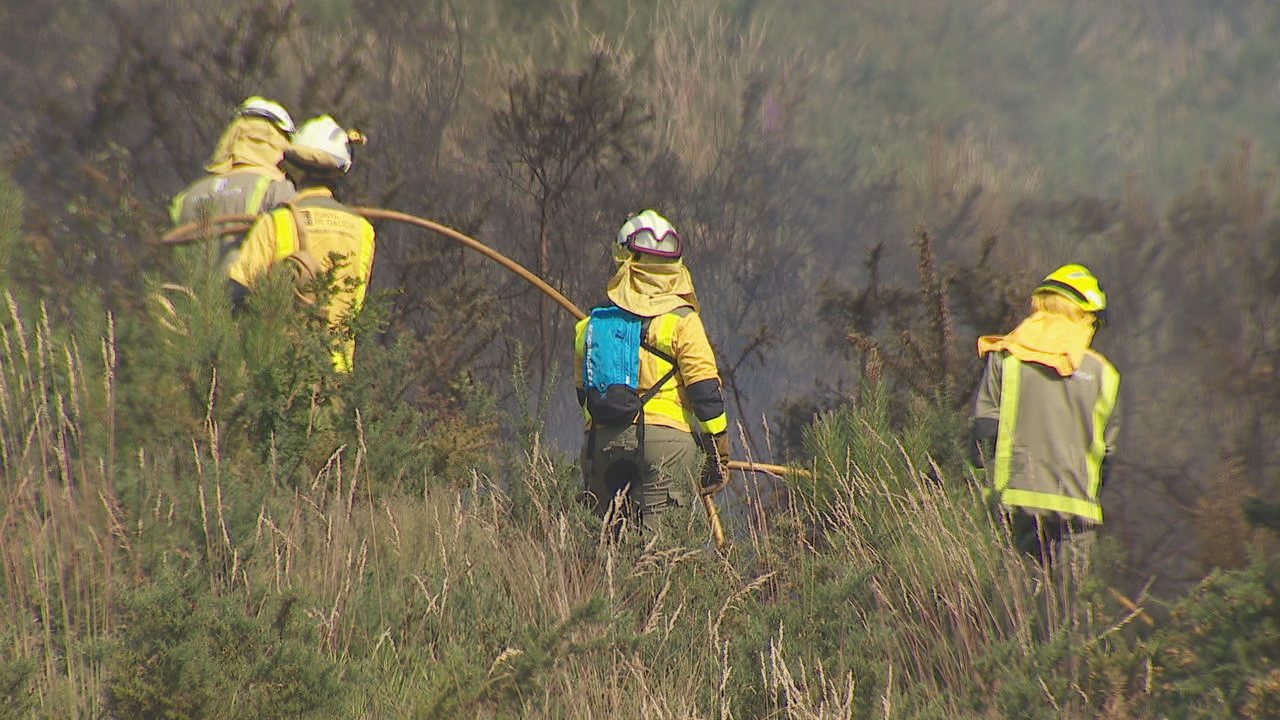 Equipos de extinción nos últimos incendios de Galicia