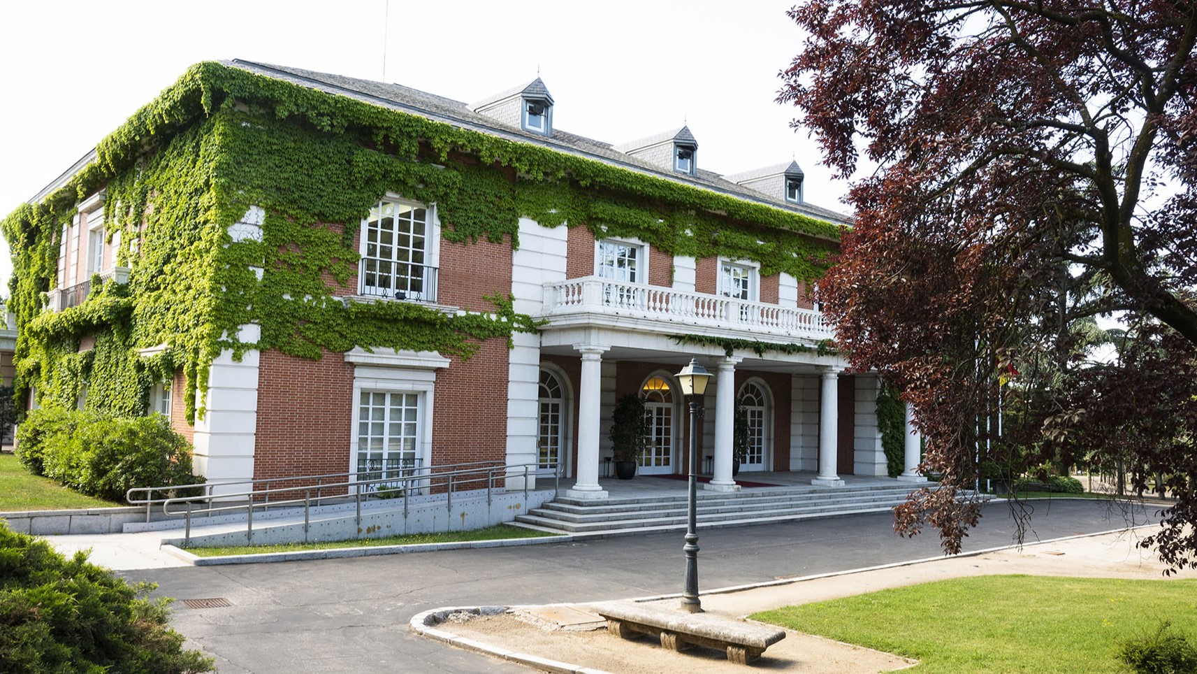 Fachada do Edificio do Consello na Moncloa. (Foto: Pool Moncloa/Borja Puig de la Bellacasa)