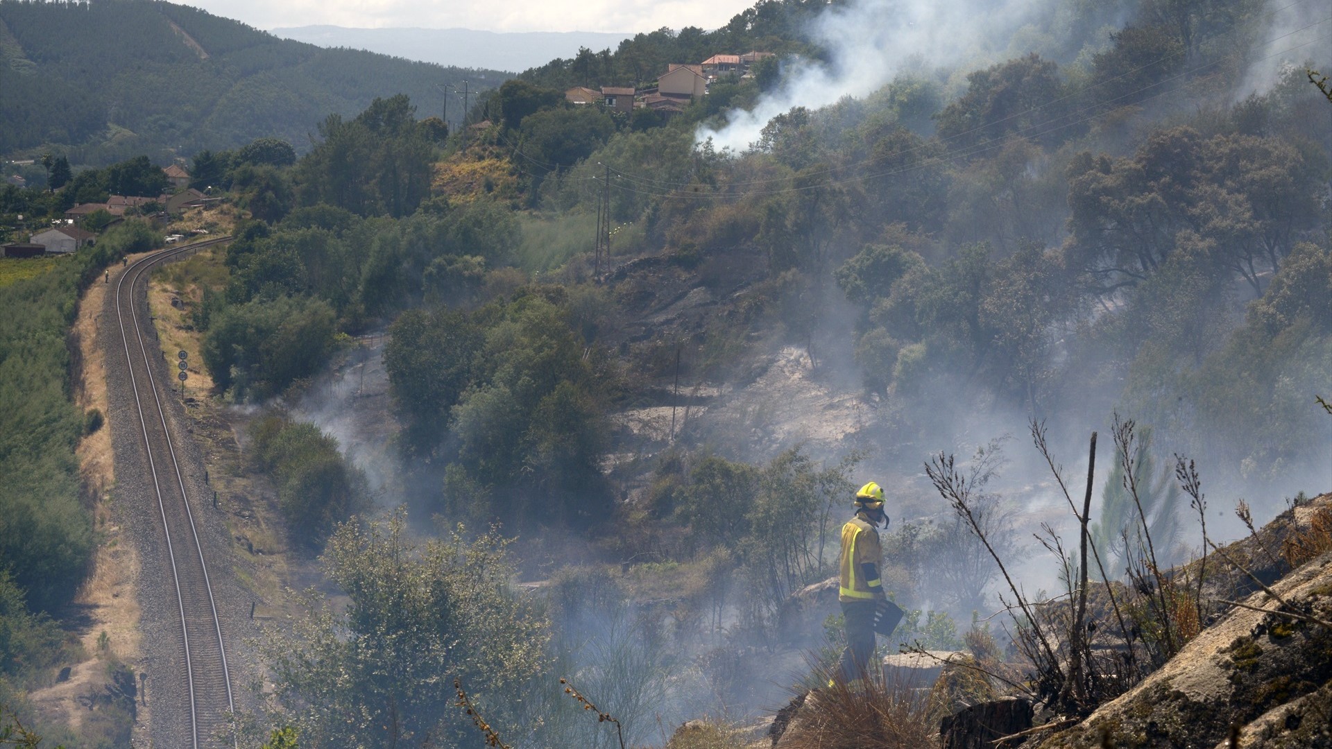 Imaxe do incendio de Untes. Europa Press
