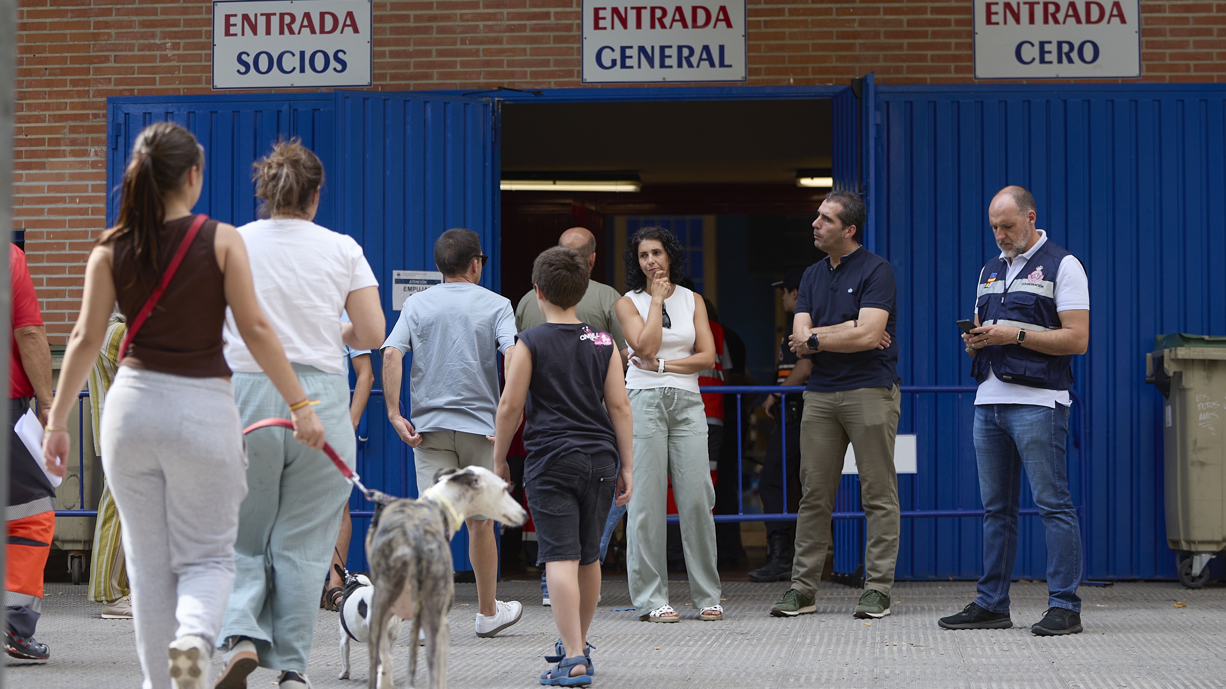 Persoas desaloxadas en Talavera de la Reina. EFE/Manu Reino