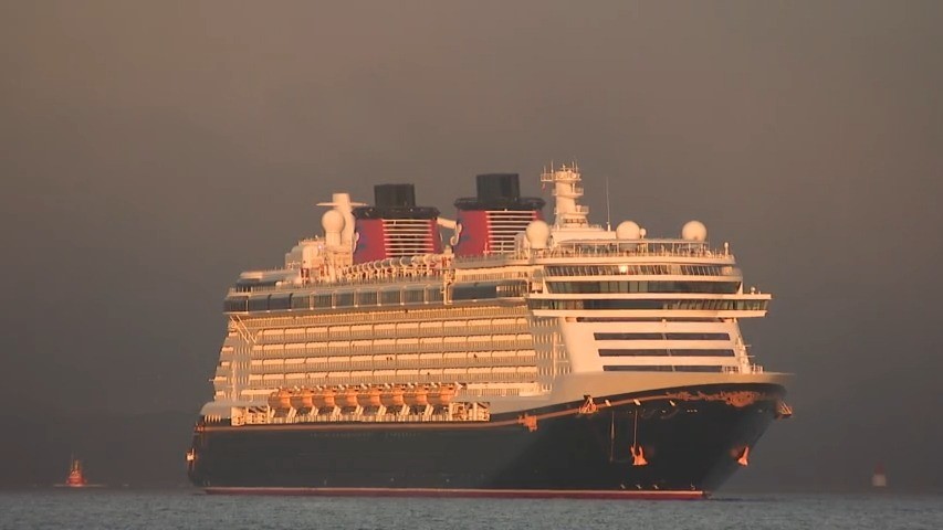 Chegada a Vigo do cruceiro Disney nunha escala anterior