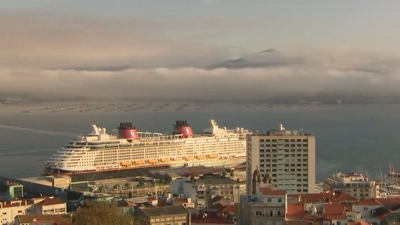 Imaxe do cruceiro Disney Dream en Vigo nunha escala anterior.