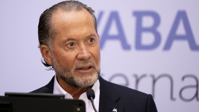O presidente de Abanca, Juan Carlos Escotet, durante la X Romería 'Abanca internacional', celebrada este domingo no Monasterio de San Clodio, Leiro (EFE/ Brais Lorenzo)