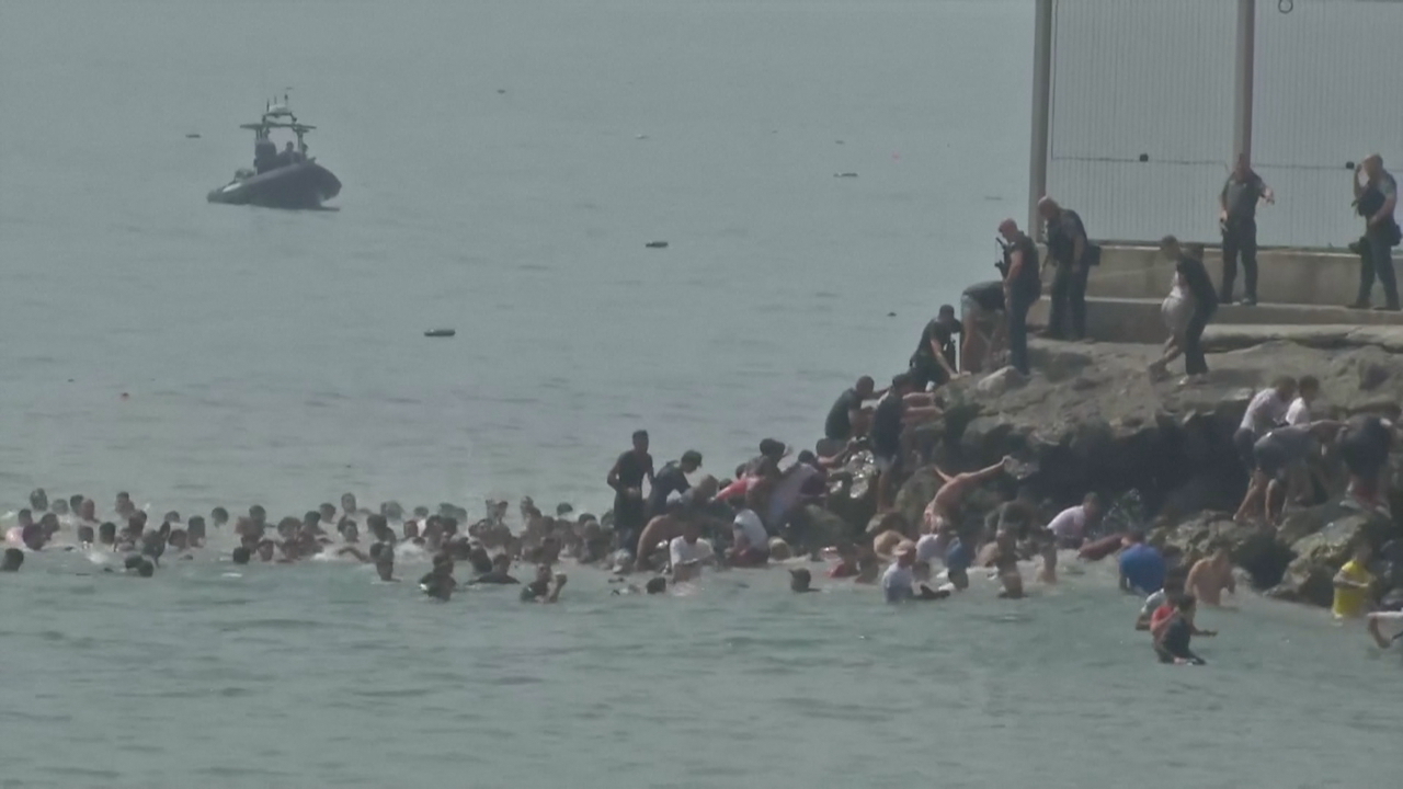 Entrada masiva de inmigrantes en Ceuta