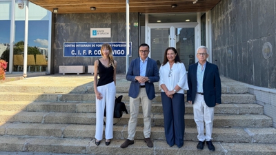 O conselleiro José González na visita ao CIFP de Coia. Pedro Davila/Europa Press