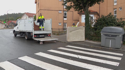 O servizo ralentízase pola elevada demanda e pola falta de civismo da cidadanía