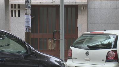 O narcopiso que supostamente ocuparon os antigos residentes na casa dos Duráns está situado no baixo do número 9 da avenida de Matosinhos