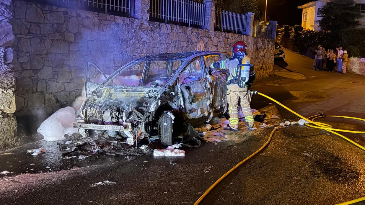Foto cedida polos Bombeiros de Oleiros