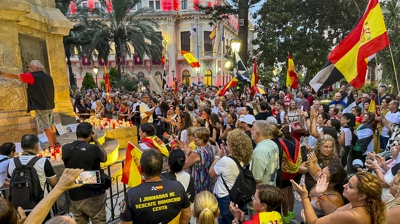 Concentración este martes na Praza de África en Ceuta en sinal de protesta pola crise migratoria que atravesa a cidade autónoma (EFE/Reduan)