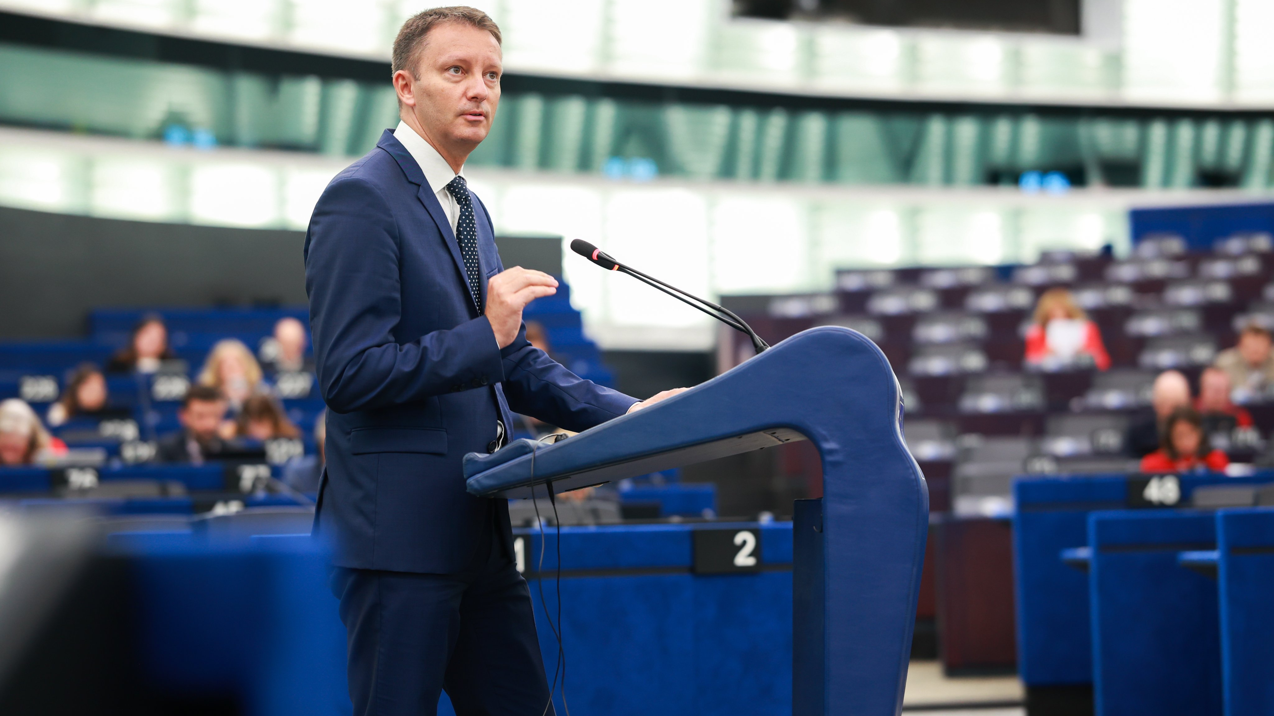 Muresan, nunha imaxe de arquivo dunha intervención no Parlamento Europeo