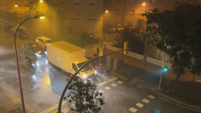 A intensas chuvias provocaron anegamentos en Barcelona (EFE)