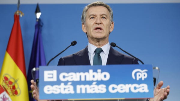 Feijóo, este luns, na sede do PP en Madrid (EFE/Mariscal)