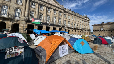Acampada na Praza do Obradoiro de Santiago de compostela (Europa Press)