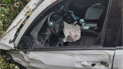 Estado en que quedou o coche da vítima do sinistro