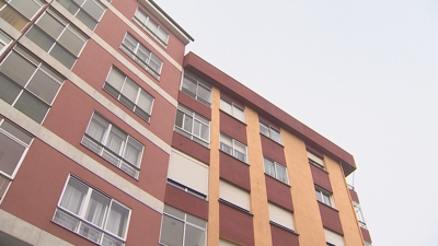 Hai polo menos cinco denuncias por roubo nos pisos superiores dos edificios afectados