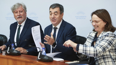 Román Rodríguez na presentación do orzamento de Educación no Parlamento. EFE/ Xoán Rey